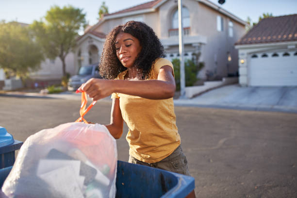 Best Garage Cleanout Services  in Tres Arroyos, NM